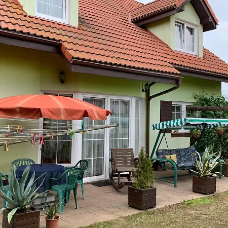 Kanarek Kwatera prywatna *